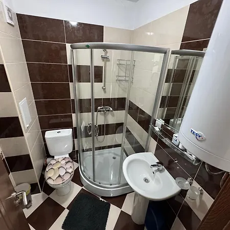 Golden Hermes Apartament *