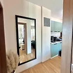 Apartment Golden Hermes Slantschew brjag