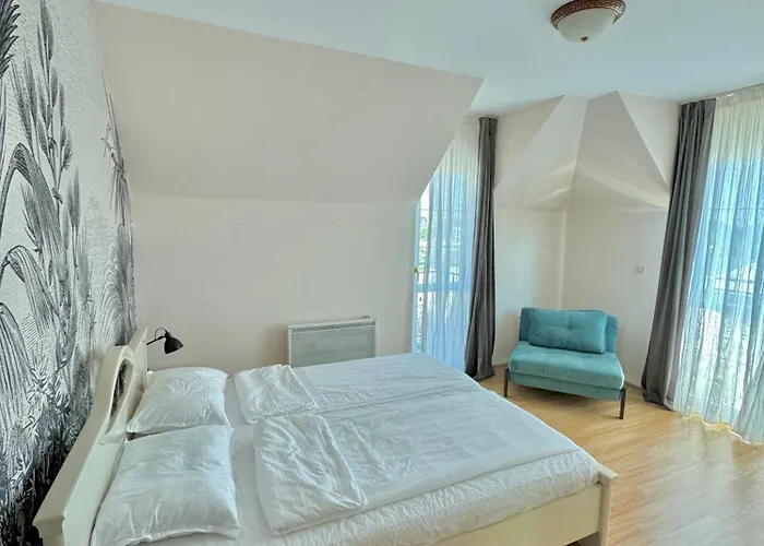 Golden Hermes Apartment