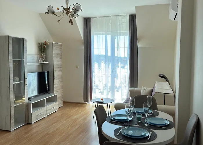 Apartment Golden Hermes